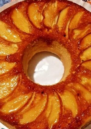 Una foto de Rosca de manzana invertida 🍎🍏