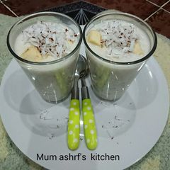 A picture of Fura da nono with banana and coconut.
