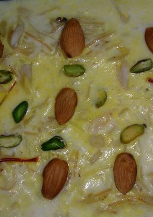 सेवई रसमलाई खीर (Sevai Rasmalai Kheer recipe in hindi) रेसिपी मुख्य फोटो