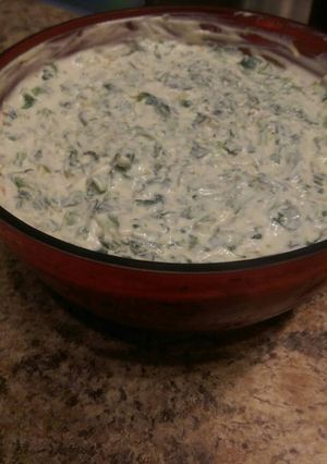 A picture of Mom's famous Spinach Dip.