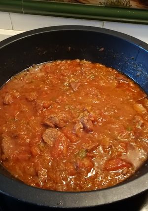 Una foto de Ternera con tomates