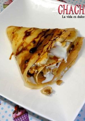 Foto principal de Crepes de platano con caramelo y yogur (sin gluten y sin lactosa)