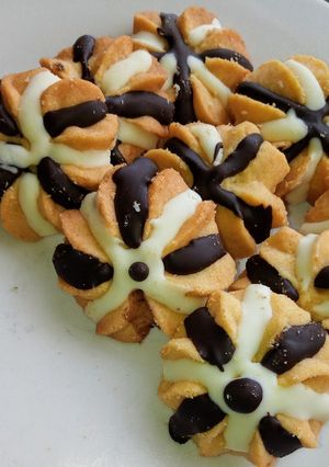 A picture of Butter cookies.