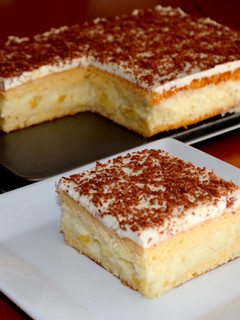 Tejszínes-banános kocka recept fotója