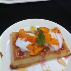A picture of Belgian waffle.