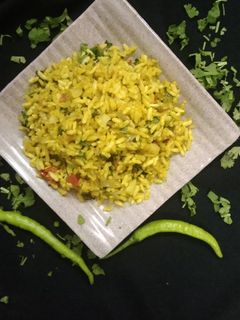 મમરાની ચટપટી (Mamara Chatpati Recipe In Gujarati) રેસીપી મુખ્ય ફોટો