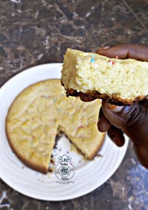 A picture of Lemon zest cake.