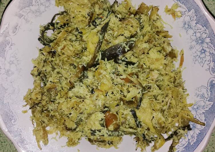 Cara mengolah Urap Jantung Pisang + Ikan Pari, Lezat Sekali - Dapur Masakan