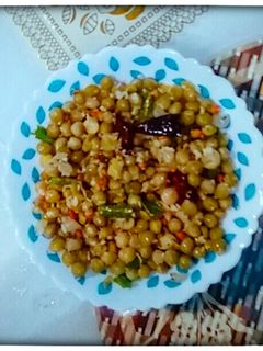 பட்டாணி சுண்டல் (Pattani sundal recipe in tamil) செய்முறை முக்கிய புகைப்படம்