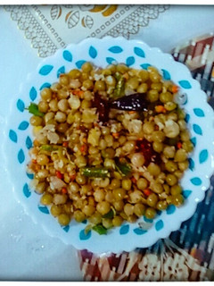 பட்டாணி சுண்டல் (Pattani sundal recipe in tamil) செய்முறை முக்கிய புகைப்படம்