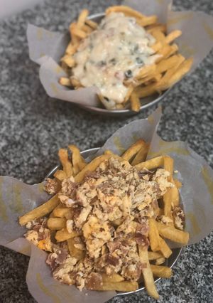 Una foto de Papas estrelladas y Papas al verdeo!