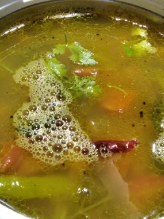 எலுமிச்சை ரசம்🍋🍋 செய்முறை முக்கிய புகைப்படம்