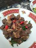 Tumis dage kemangi