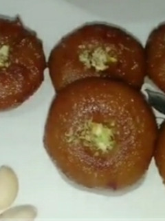 கோதுமை பேடா (Kothumai peda recipe in tamil) செய்முறை முக்கிய புகைப்படம்