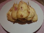 Una foto de banderilla de salchicha