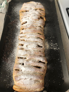 Una foto de Strudel de manzana