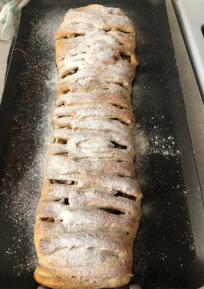 Una foto de Strudel de manzana
