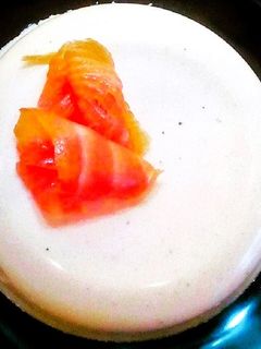 Una foto de Mousse de salmón