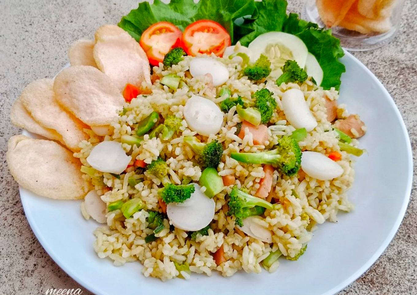 Nasi Goreng basis brokoli (bakso sosis)