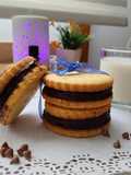 Galletas rellenas de chocolate