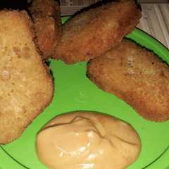 Una foto de Dip spicy con nugget