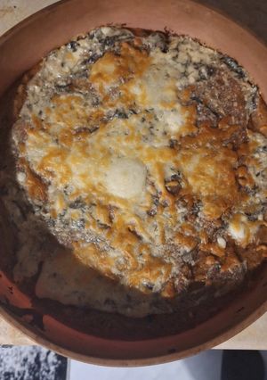 A picture of Pizza with whole grains and legumes.
