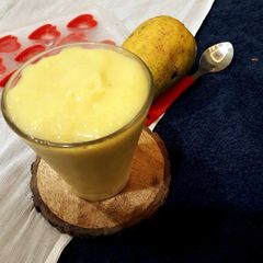 A picture of Mango smoothie.