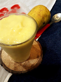 A picture of Mango smoothie.