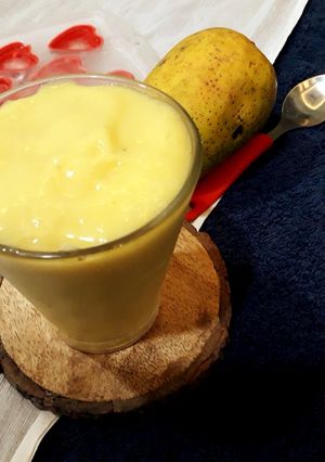A picture of Mango smoothie.