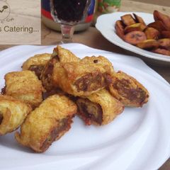 A picture of Egg rolls.