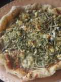 Pizza de hojaldre y gulas