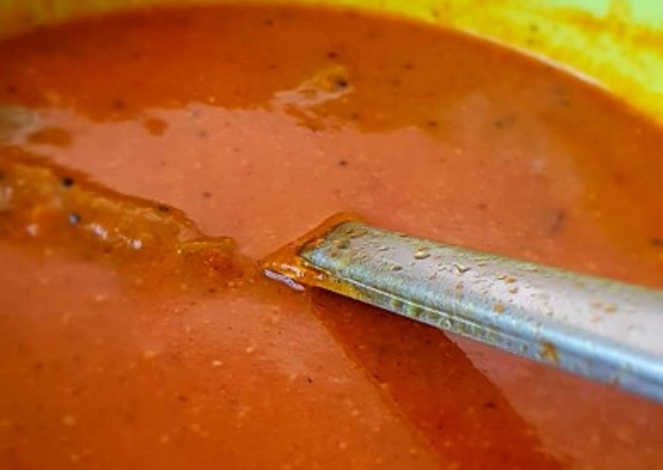 Drumstick Tomato Grinded Vathakuzhambu