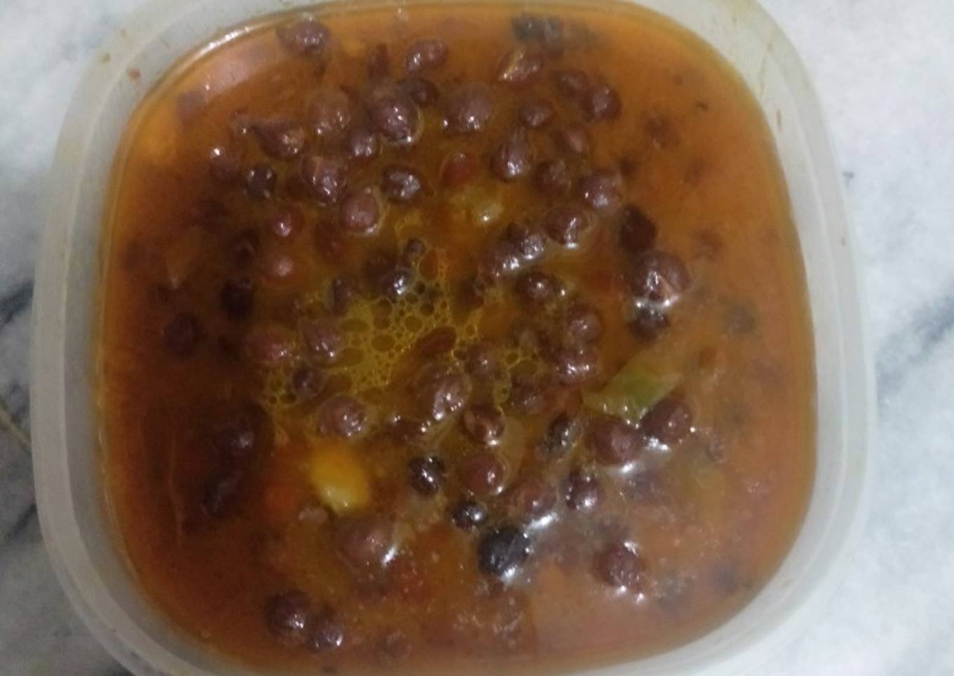 Black chick peas gravy