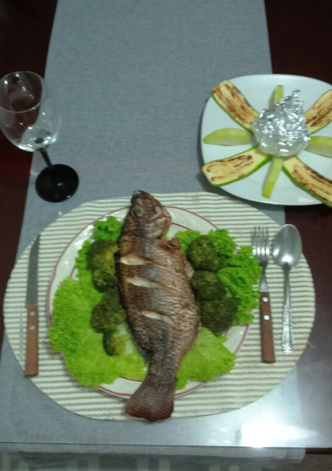 Una foto de Mojarra frita