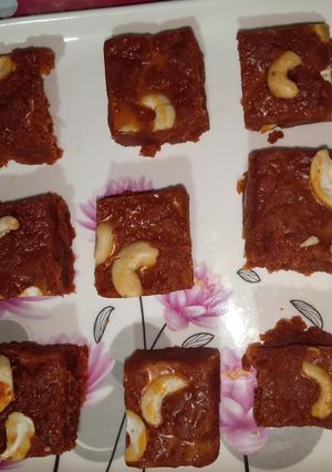 A picture of Carrot barfi.