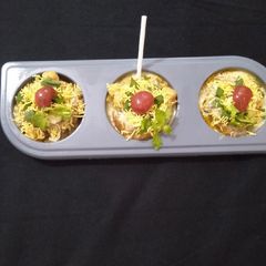 A picture of Ragda Patties.