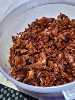 Foto resep Bawang goreng pedas renyah tahan lama