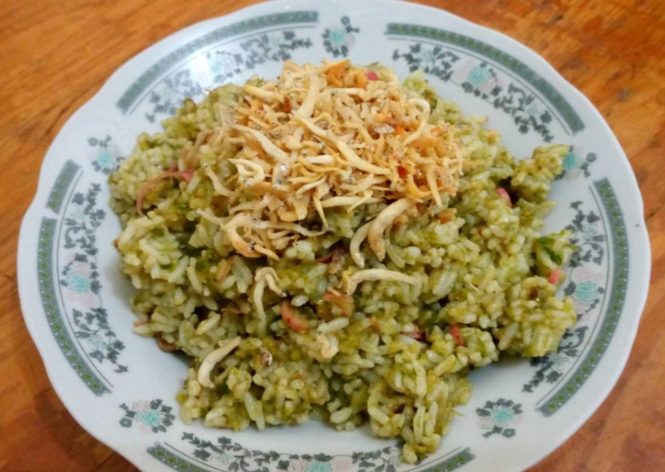 Resep Nasi Goreng Hijau yang Gampang dan Lezat Sekali - Mari Kita Masak ...