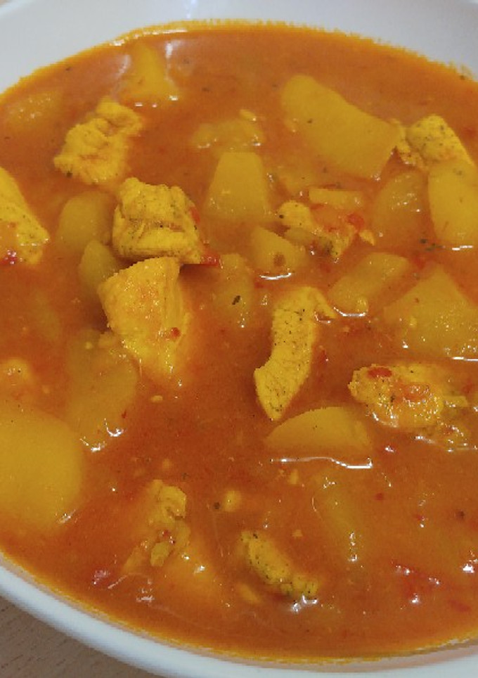 Una foto de Cazuela de patatas con pollo en Thermomix 31