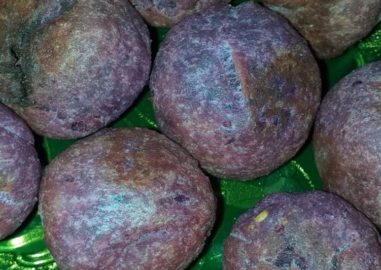Bola ubi ungu isi coklat dan keju cemilan simple untuk keluarga