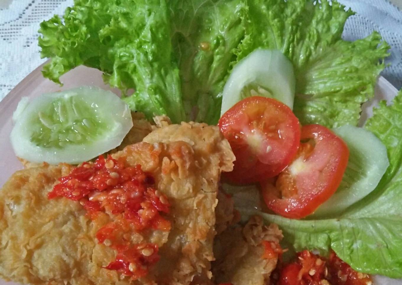 *Telur Geprek Sambal Terasi*