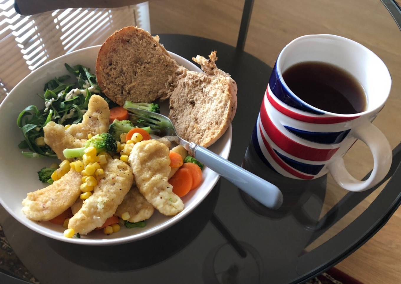 Super easy chicken nuggets lunch