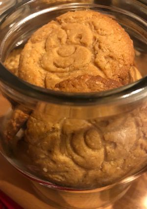 A picture of Butter Oat Cookies.
