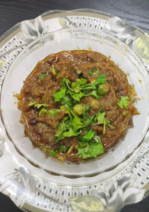 A picture of Peas Butter Gravy | Matar Butter Recipe - Yummy Recipe for Phulkas & Parathas.