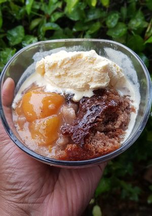 A picture of Peach cobbler.