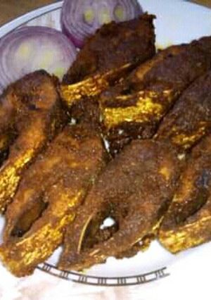 ইলিশ মাছ ভাজা রেসিপির প্রধান ছবি