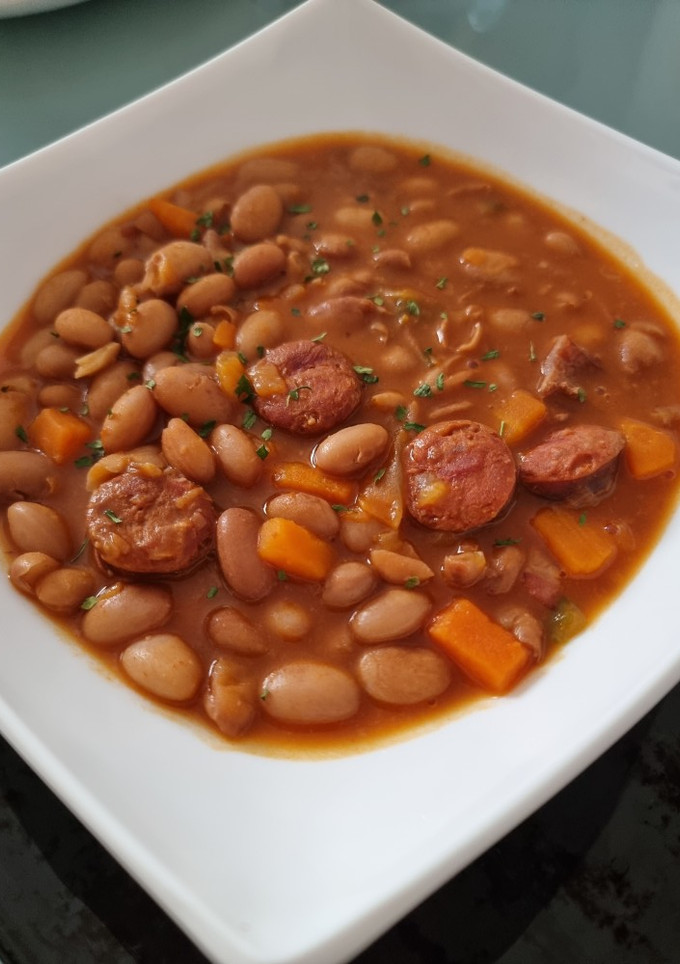 Una foto de Alubias con Chorizo Versión 1