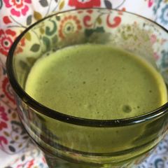 A picture of Keto friendly almond butter smoothie.