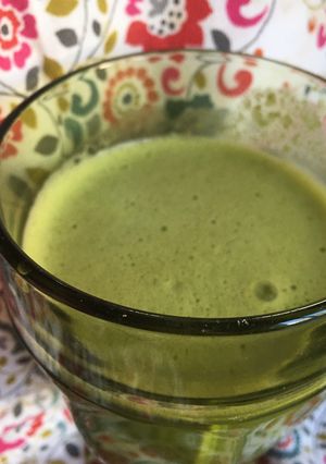 A picture of Keto friendly almond butter smoothie.