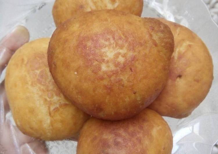 Donat Kentang isi Coklat